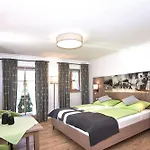 Gaestehaus Und Egglerlehen
