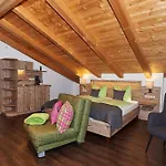 Gaestehaus Und Egglerlehen 4*