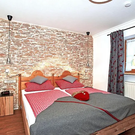 Gasthof Und Egglerlehen 4*