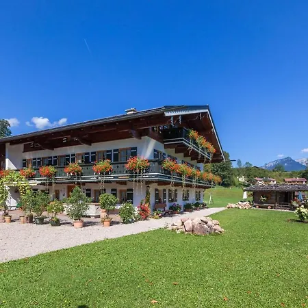 Gaestehaus Und Egglerlehen 게스트하우스